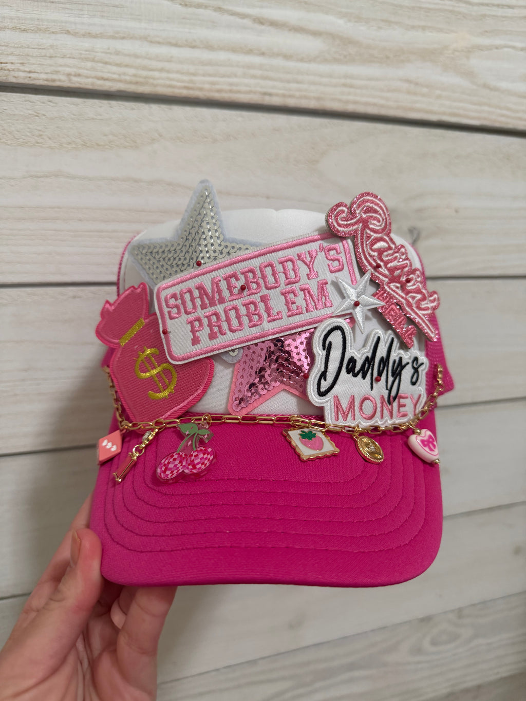 Barbie Pink “Somebody’s Problem” Charm Trucker Hat – Daddy’s Money Edition with chain