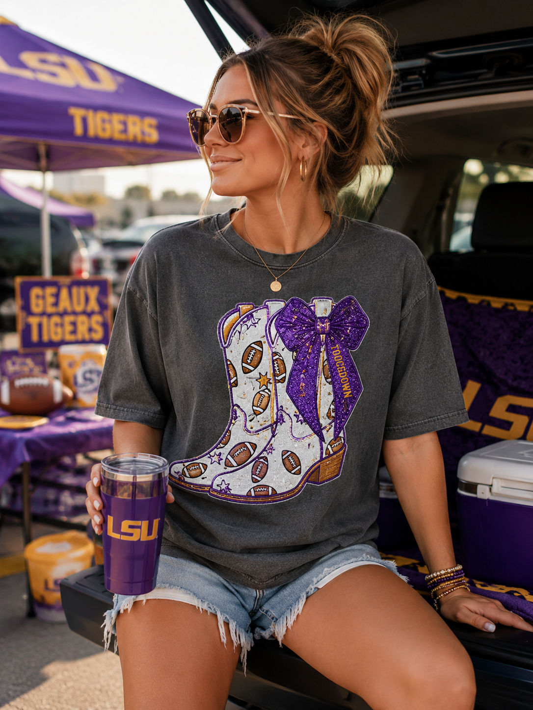 Touchdown Boots Game Day Tee
