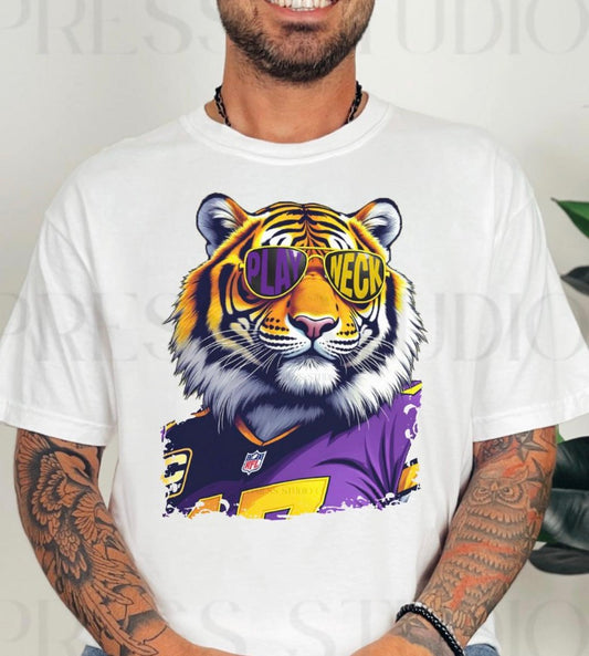 Play Neck Tiger Tee